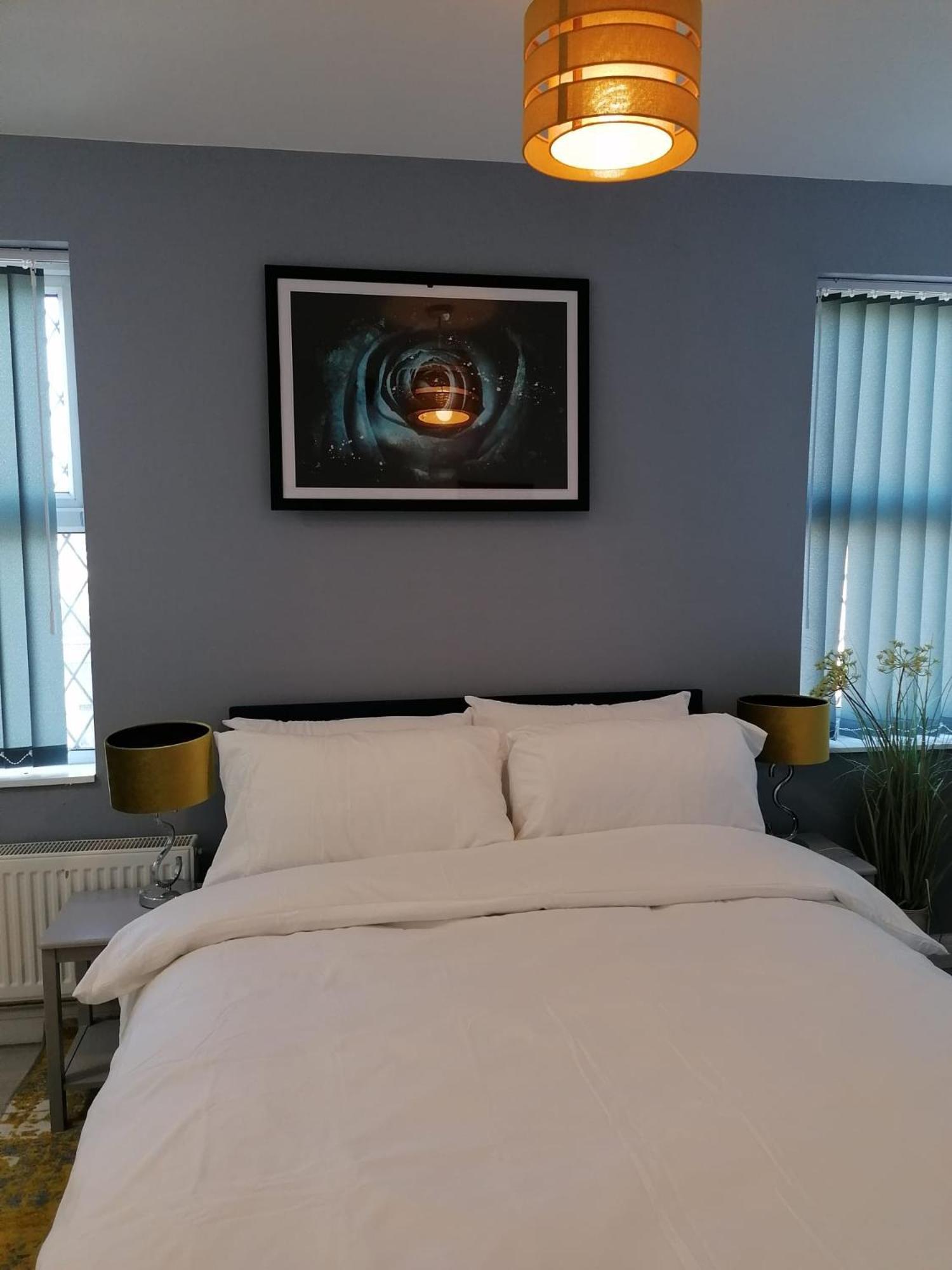 Blok 3 -Jacuzzi Suites, Apartment & Ensuite Rooms ブラックプール エクステリア 写真