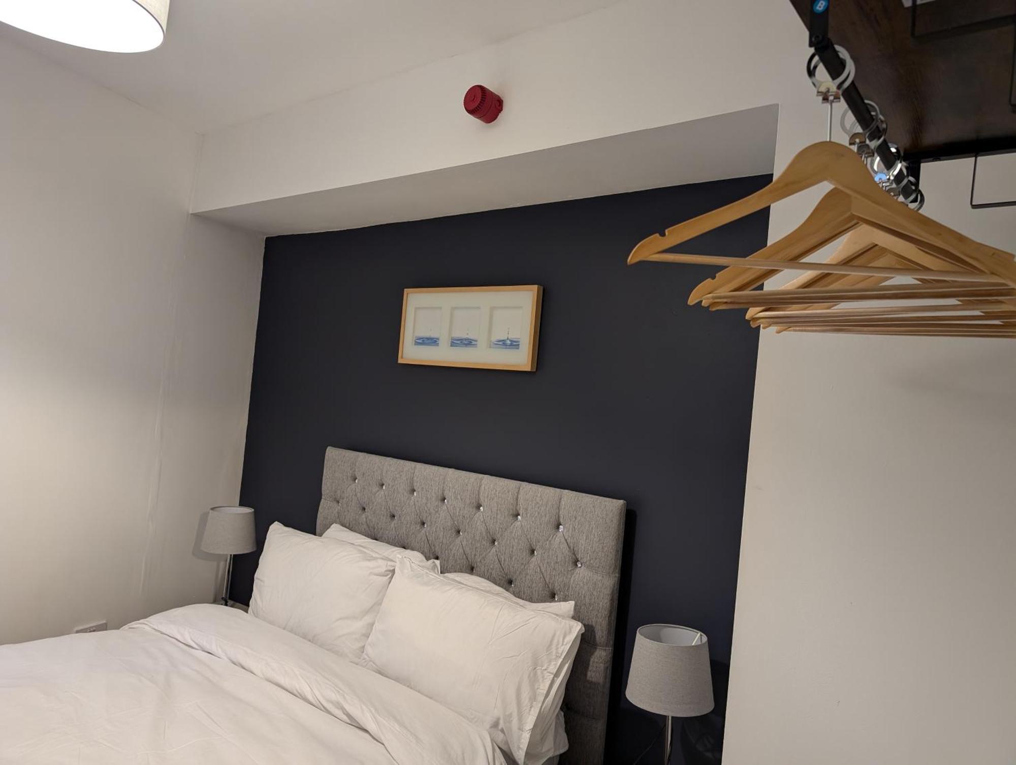 Blok 3 -Jacuzzi Suites, Apartment & Ensuite Rooms ブラックプール エクステリア 写真